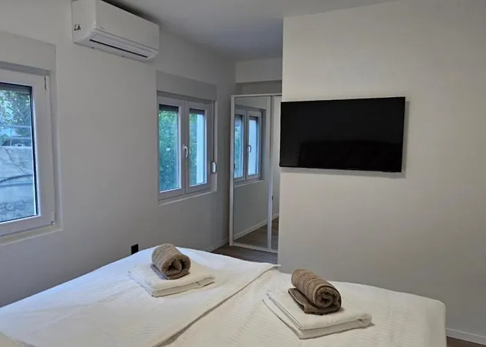 Appartement Mini House Nikola