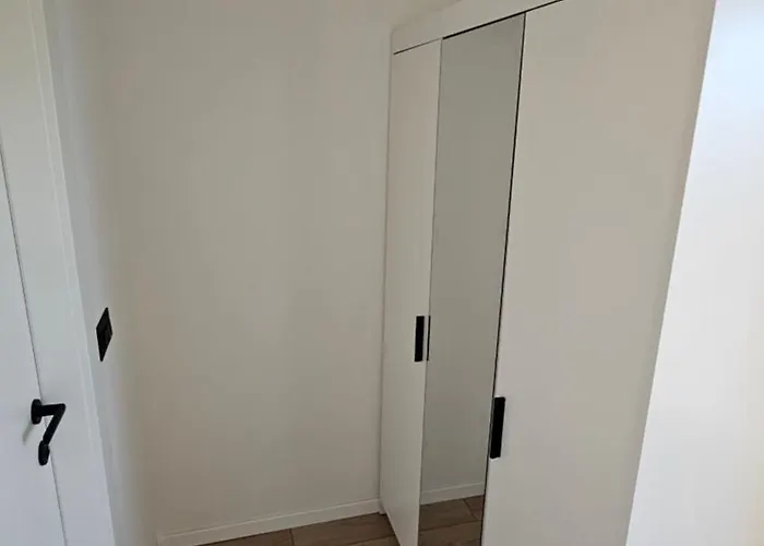 Mini House Nikola *